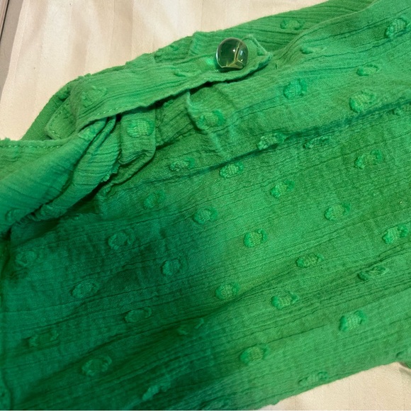 Denim&Co Green Textured Button-Front Shirt - Picture 3 of 9